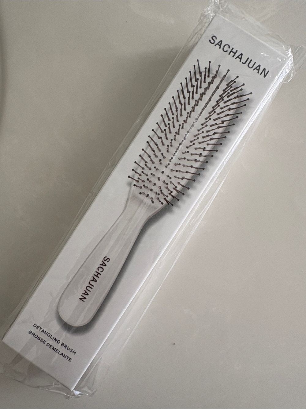 $15💕 SACHAJUAN Detangling Hairbrush